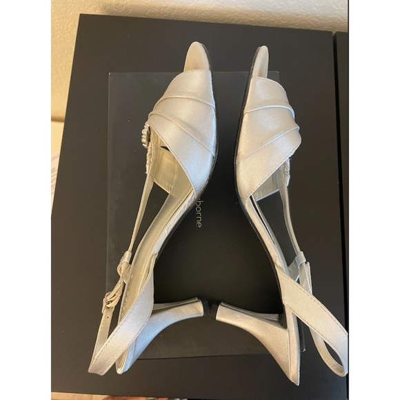 Liz Claiborne Massey Silver Gray Satin Embellished Slingback Heels - Sz 9.5 - Picture 4 of 8